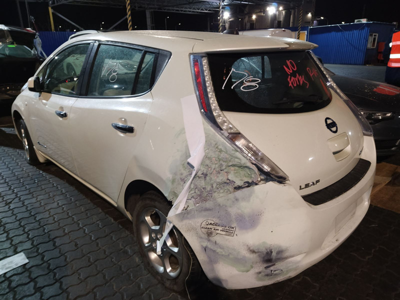 Крыло заднее левое Nissan Leaf хэтчбек 2011 г.  1.0 л электро Ровно