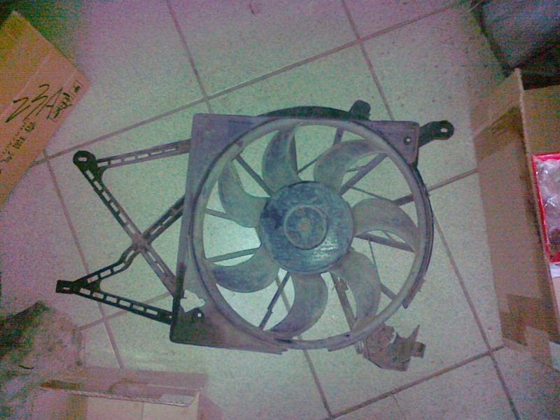 Диффузор с вентилятором 13 244 450   Opel Astra