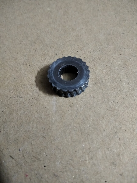 Шестерня редуктора люка Mercedes Actros 2002 г.  12.0 л дизель Киев