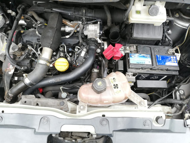 Воздухозаборник Nissan NV200  2011 1.5 Дизель Житомир