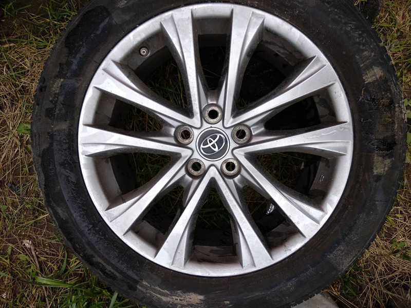 Диск литой Toyota Rav 4 универсал 2016 г.  2.5 л бензин Львов
