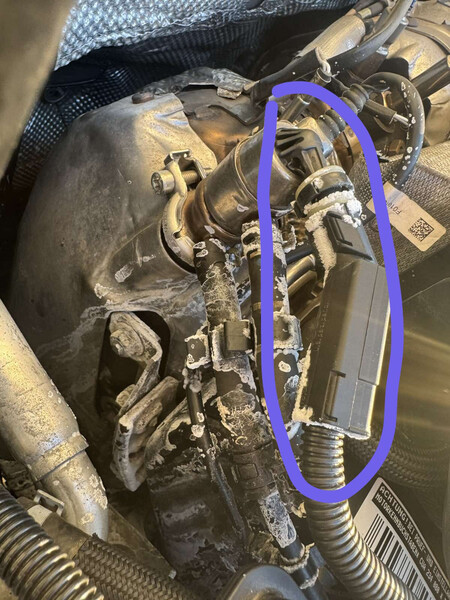 Трубка (шланг) подачи жидкости adblue к форсунке Volkswagen Passat B8  2018 универсал 2.0 Дизель Житомир