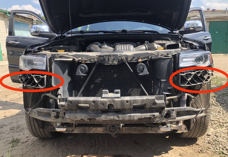 Кронштейн фары Jeep Grand Cherokee  2015 3.6 Бензин Киев