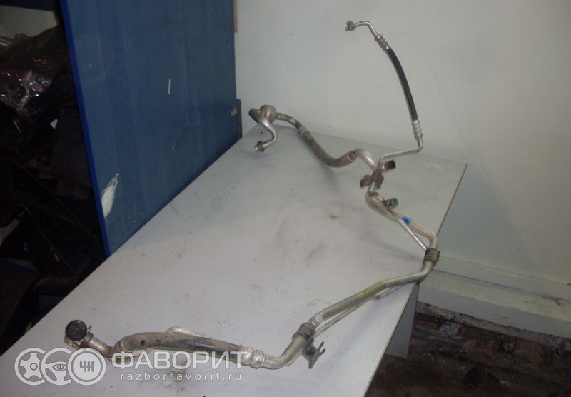 Трубки кондиционера Hyundai ix35  2012 2.0 Бензин Киев