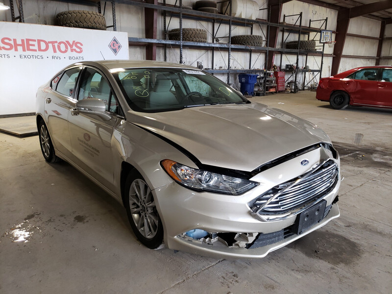 Крыло переднее Ford Fusion 2017 г.  2.5 л бензин Киев