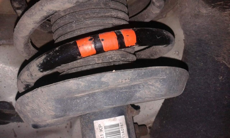 Пружина підвіски передня 1K0411105DK   Skoda Octavia, Skoda Octavia A5, Volkswagen Passat