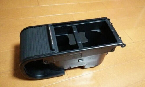 Подстаканник Subaru Legacy 4 универсал 2006 г.  2.5 л бензин Черкассы