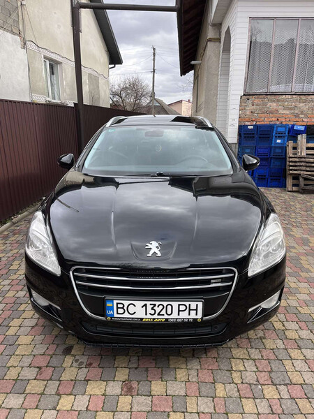 Передняя и задняя часть переднего правого подкрылка Peugeot 508  1999 универсал 1.6 Дизель Хмельницкий