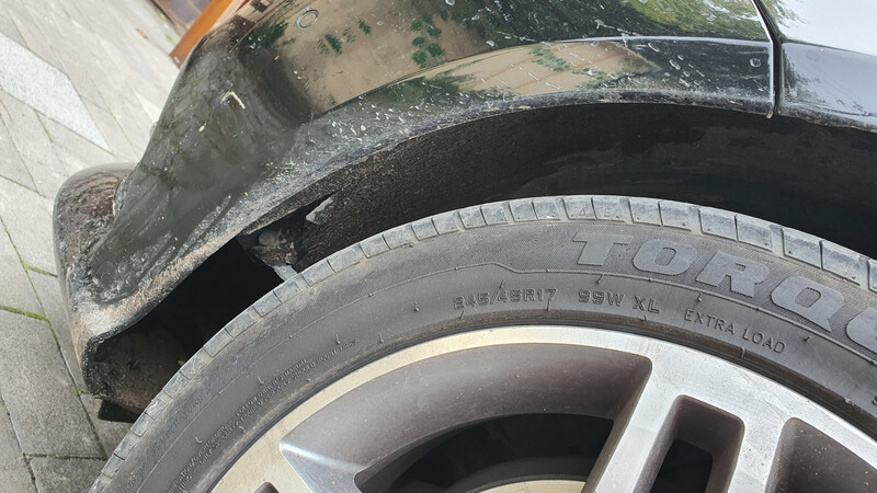 Подкрылок передний левый Mercedes-Benz E-Class E 250 CDI 2013 2.1 Дизель Коростышев