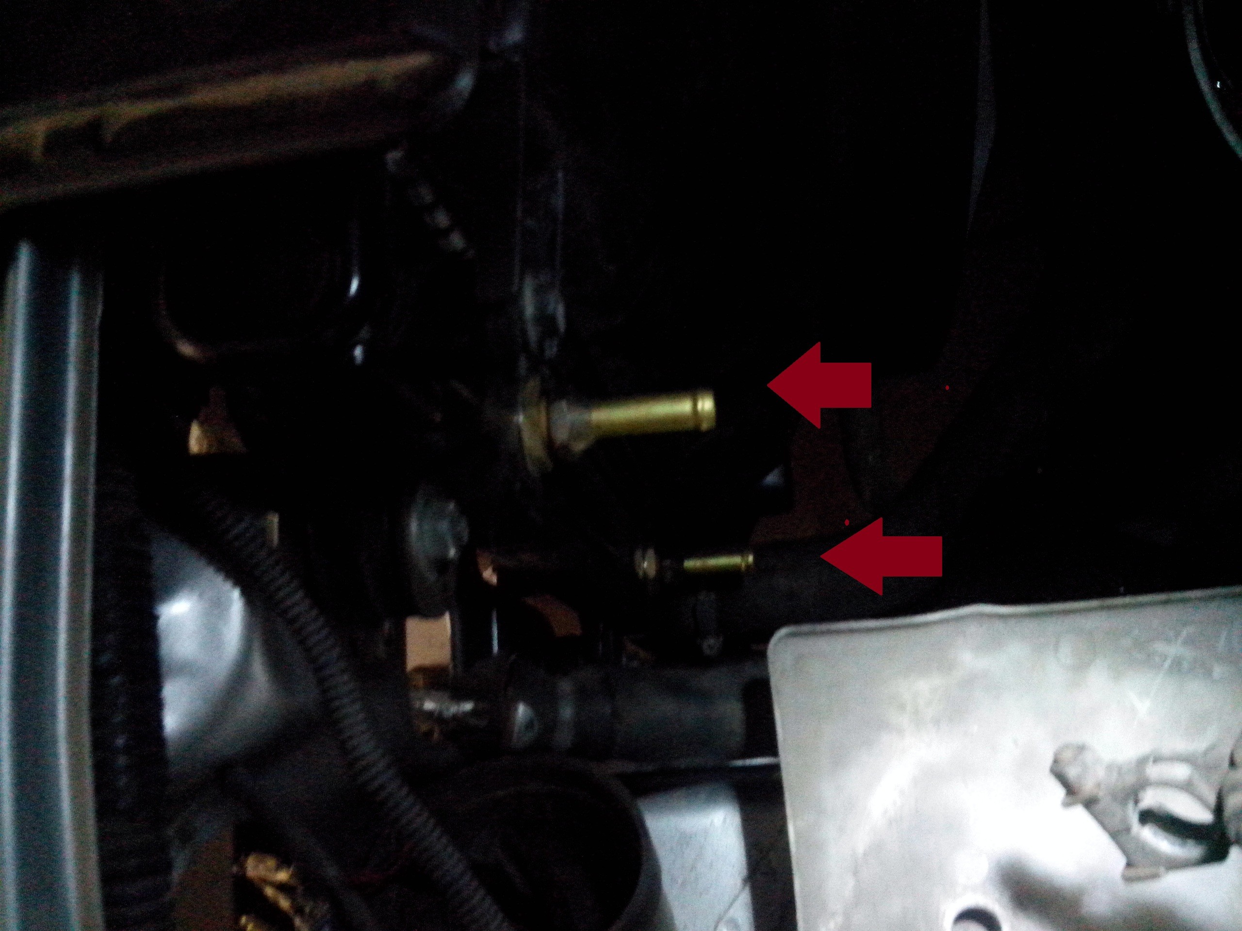 Трубки радиатора охлаждения Toyota FJ Cruiser  2008 4.0 Бензин Ужгород