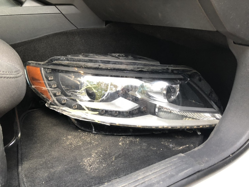 Фара правая рестайлинг америка Volkswagen Passat CC  2012  Бензин Боярка