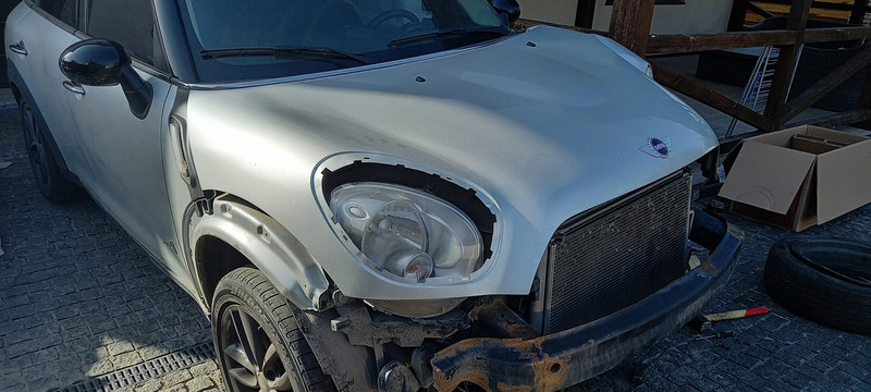 Капот MINI Countryman 2014 г.  1.6 л бензин Днепр