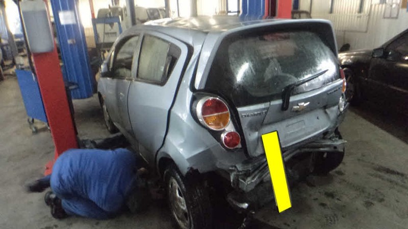 Стопы зад бампер крышка багажника Chevrolet Spark  2012 1.2 Бензин Світловодськ