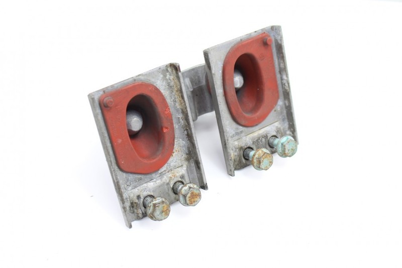 Кронштейн глушителя Audi A6 C6 2010 г.  3.0 л бензин Киев