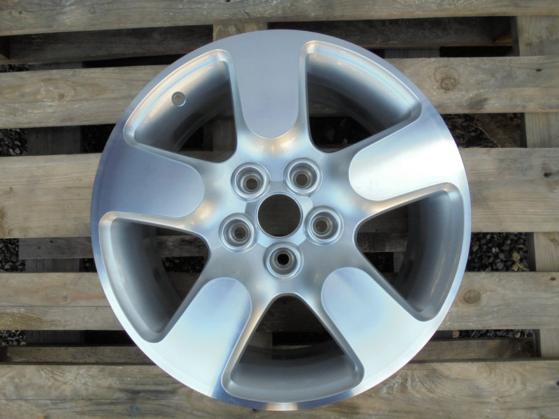 Диск литой 1Z0601025AH   Skoda Octavia