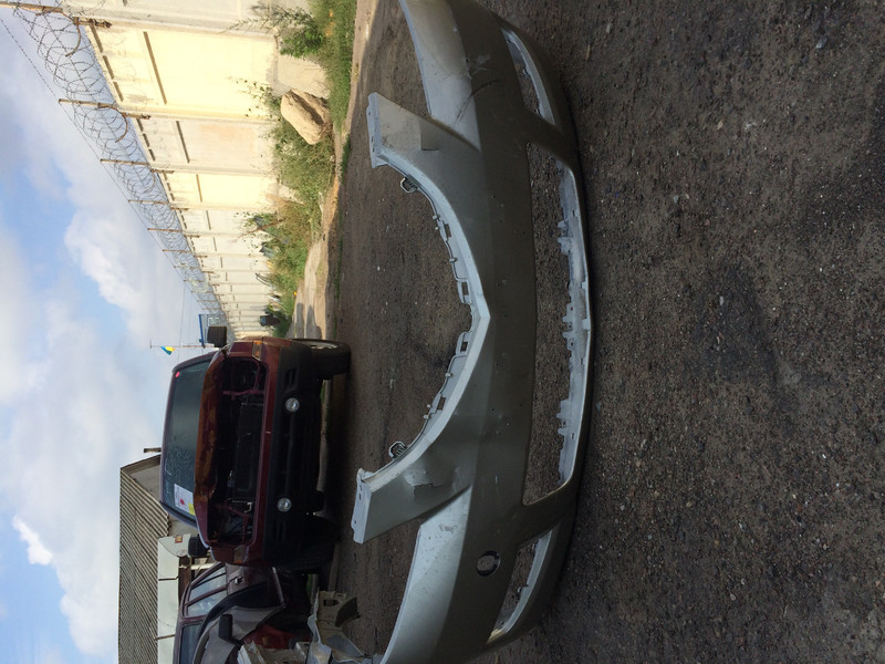 Бампер передній BR5H5003   Mazda 3