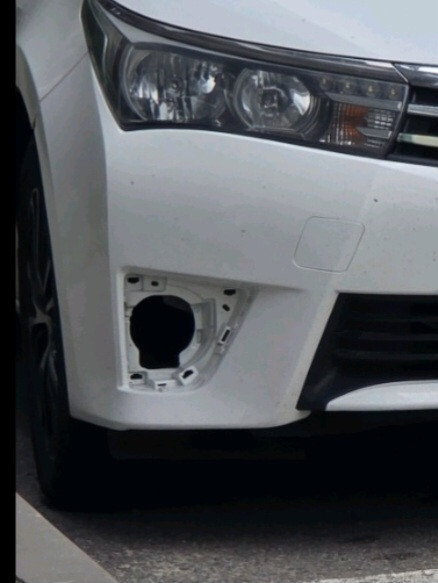 Решетка бампера правая Toyota Corolla  2014 1.6 Бензин Харьков