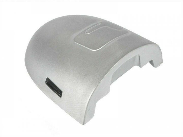 Заглушка замку передньої пасажирської двері Nissan Primera P12  2005 1.8 Бензин Чортків