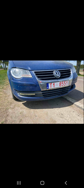 Решетка бампера левая Volkswagen Touran 2008 г.  2.0 л дизель Луцк