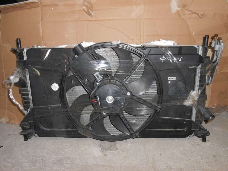 Вентилятор радіатора Ford Focus 2 хетчбек 2007 р.  1.6 л бензин Вінниця