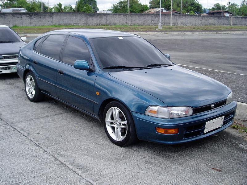 Капот (e100 liftback) Toyota Sprinter corolla 1992 г.  1.4 л бензин Львов