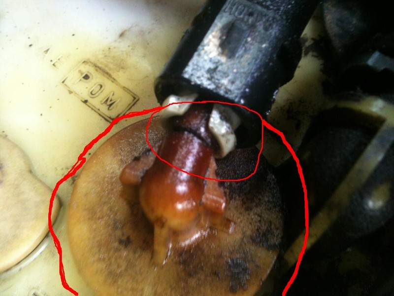 Топленный насос в баку Subaru Outback  1999 універсал 2.5 Дизель Тернопіль