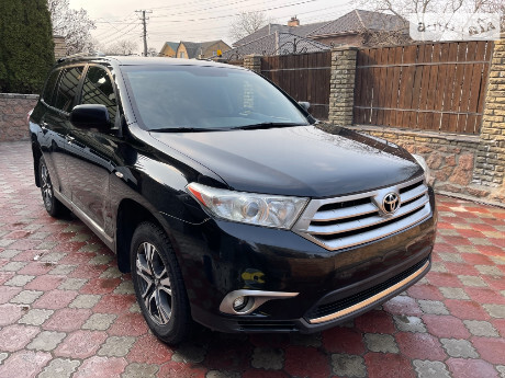 Бампер передній Toyota Highlander  2013 3.5 Бензин 