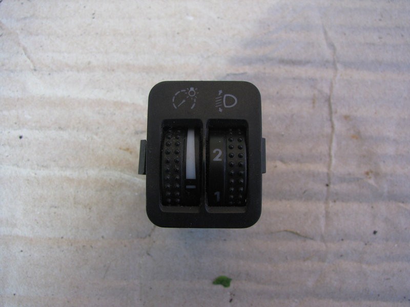 Блок управління світлом Volkswagen Sharan 2001 г.  1.9 л дизель Львов