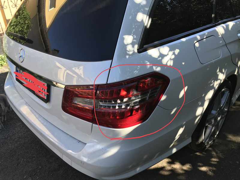 Фара задняя Mercedes E-Class универсал 2011 г.  2.1 л дизель Луцк