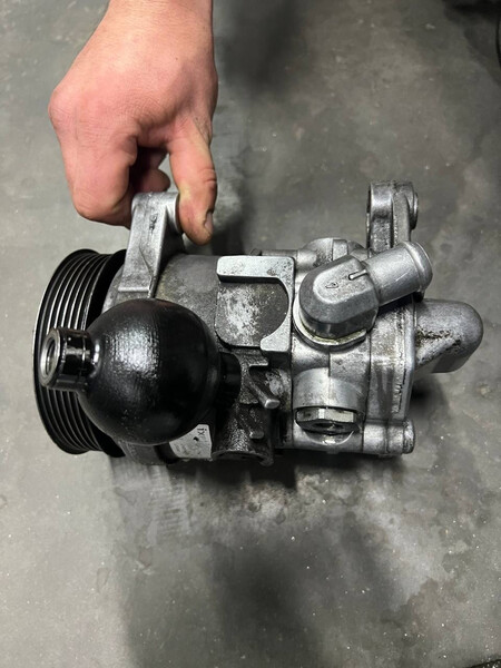 Насос ГУР BMW X5 E70 2007 г.  Винница