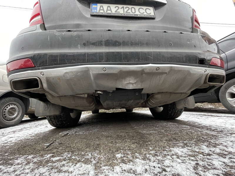 Бампер задний в сборе Mercedes GL-Class 500 2008 г.  5.0 л бензин Киев