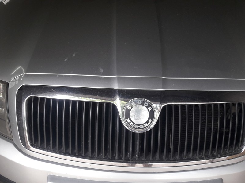 Значок на капот Skoda Superb  2006 1.8 Бензин Херсон