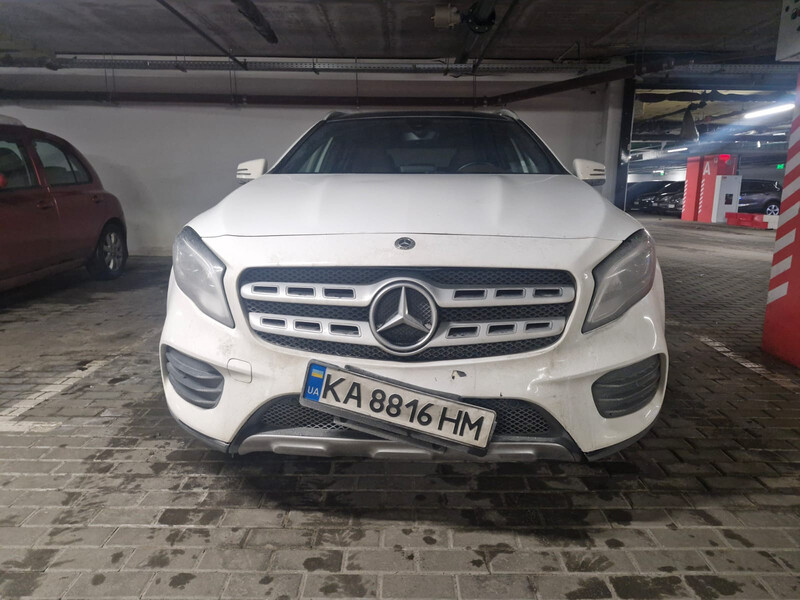 Бампер передний Mercedes-Benz GLA-Class  2013 2.0 Бензин Киев