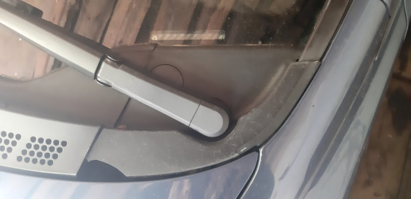 Пластиковая планка на дворники Honda Civic 8  2008 1.8 Бензин Жовті Води