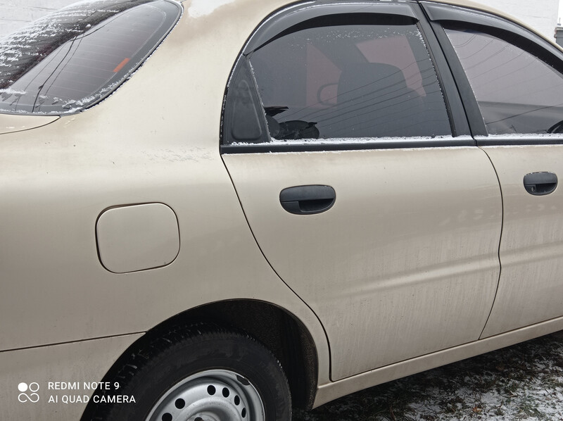 Двери ланос (бежевий металік) ЗАЗ Ланос  2008 1.4 Бензин 