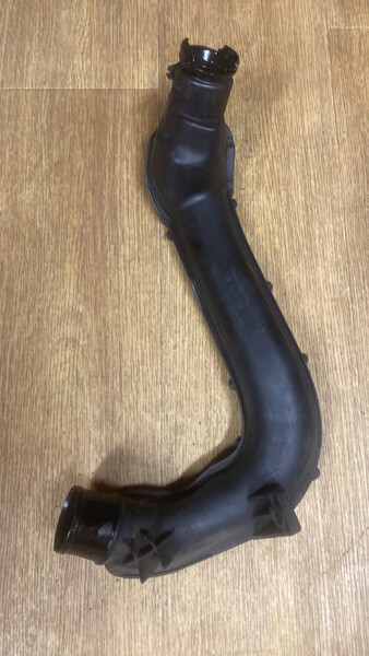 Патрубок интеркулера Renault Trafic 2 2008 г.  2.0 л дизель Киев