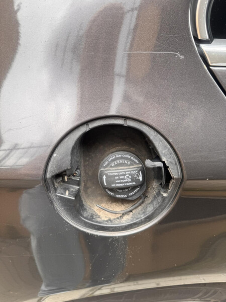 Лючок бензобака Volkswagen Passat CC  2010 2.0 Бензин Киев