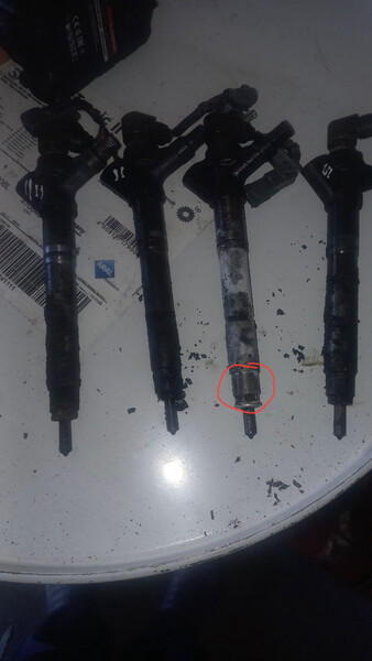 Форсунки 2, 2 d-cat Toyota Avensis  2008 універсал 2.2 Дизель 