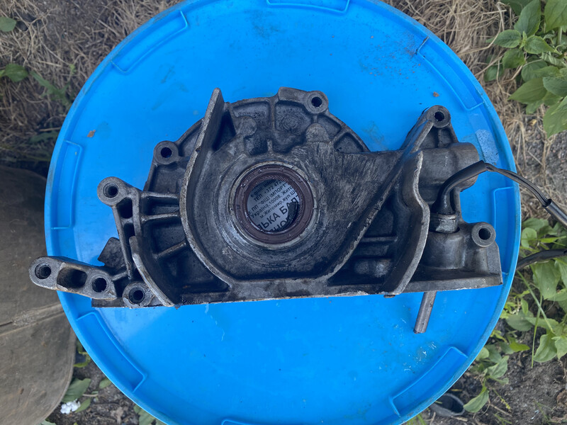 Масляний насос 7611005   Fiat Croma