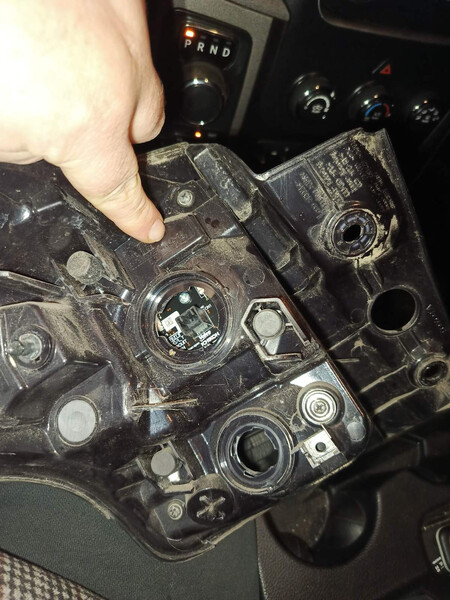 Правый задний наружный фонарь на 2 фишки Toyota RAV4  2017 2.4 Бензин Киев