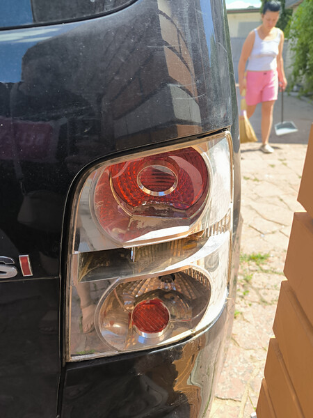 Задние фонари Volkswagen Touran  2010 универсал 14.0 Бензин Бровары