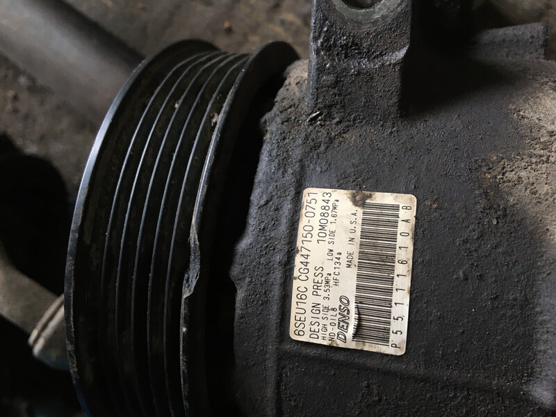 Компрессор кондиционера P55111610AB   Jeep Patriot