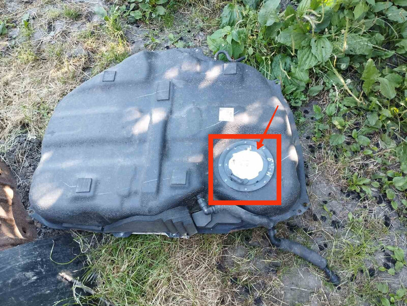 Крышка бака Mazda CX-9 2016 г.  2.6 л бензин Днепр