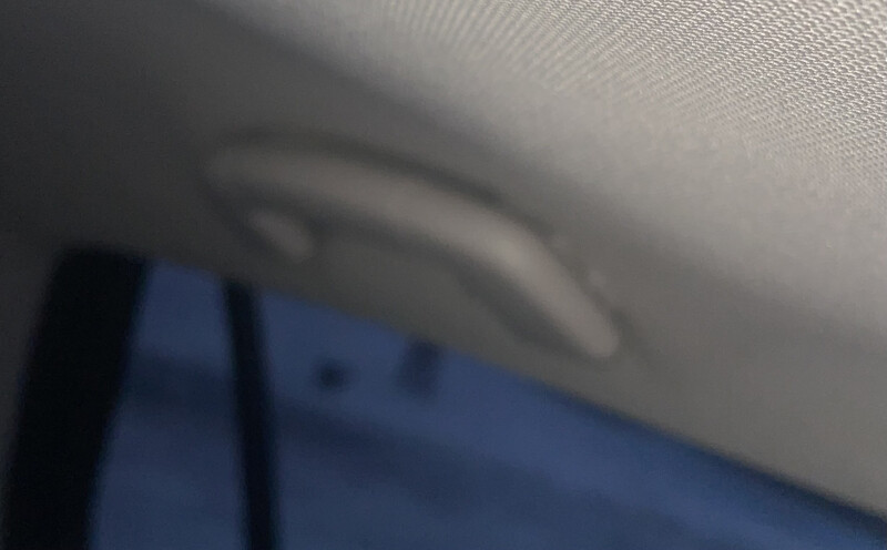 Ручка на потолке задняя правая Volkswagen Golf 7  2015 хэтчбек 1.8 Бензин Днепр