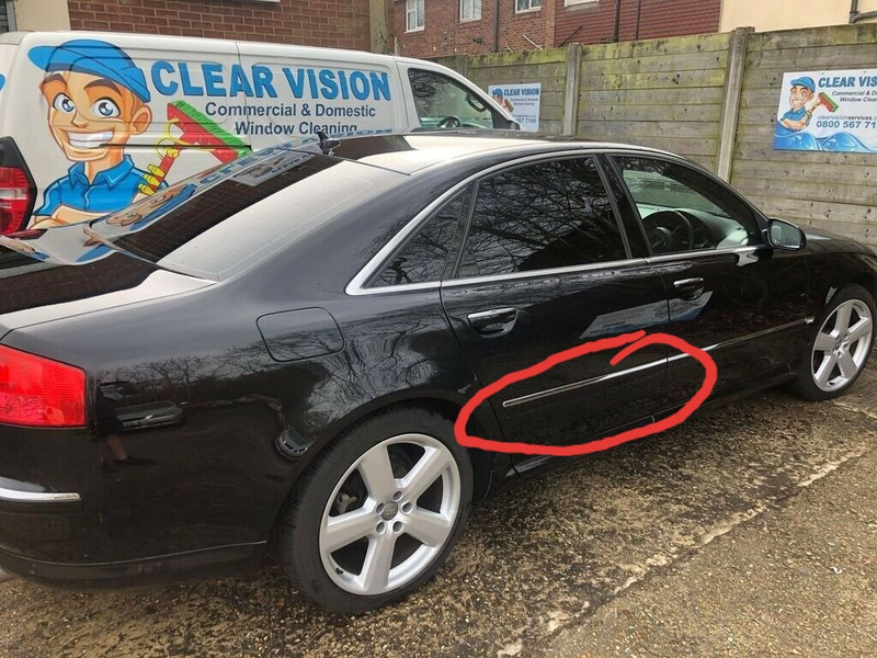 Молдинг двери задней правой нижний Audi A8 D3 2006 3.0 Дизель Рівне