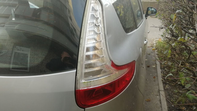 Фонарь задний правый Renault Grand Scenic 3  2012 универсал 1.5 Дизель Гостомель