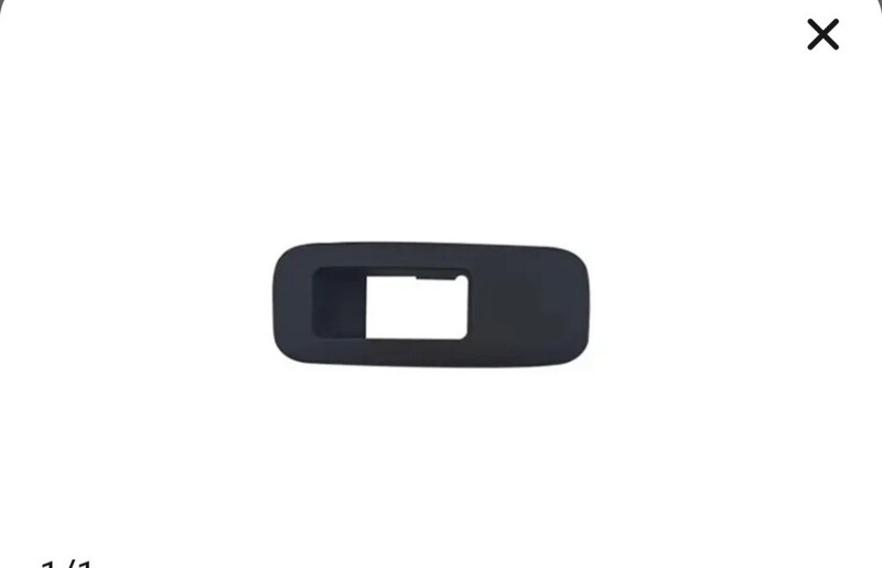 Накладка на стеклоподемник пасажира Nissan Qashqai J10  2010 2.0 Дизель Винница