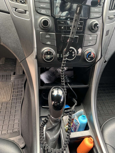 Нижня частина консолі клімату (бардачек) Hyundai Sonata 6  2011 2.0 Бензин Киев