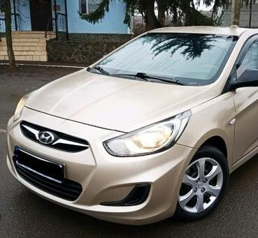 Бампер передний Hyundai Accent  2012 1.6 Бензин Верховина