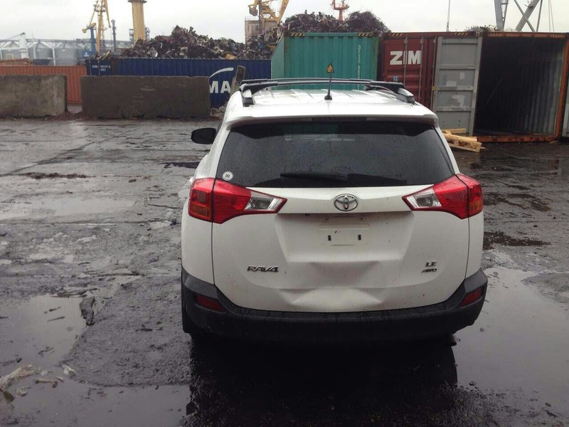 Противотуманная фара Toyota Rav 4 хэтчбек 2013 г.  2.4 л бензин Киев